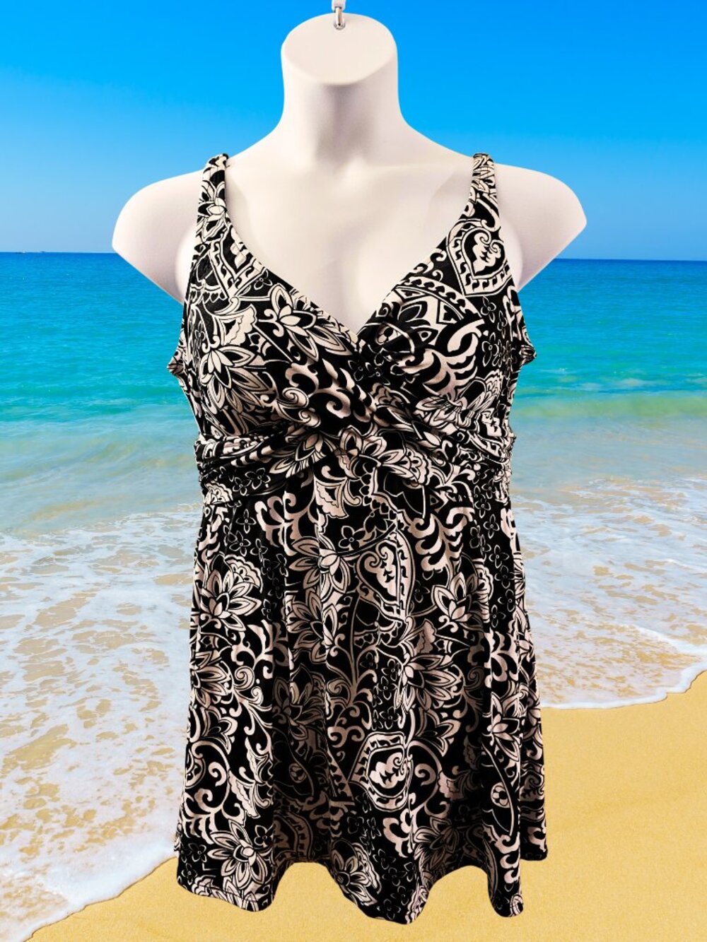 Catalina Suddenly Slim XL 16-18 Black White Floral Paisley Swimdress One Piece